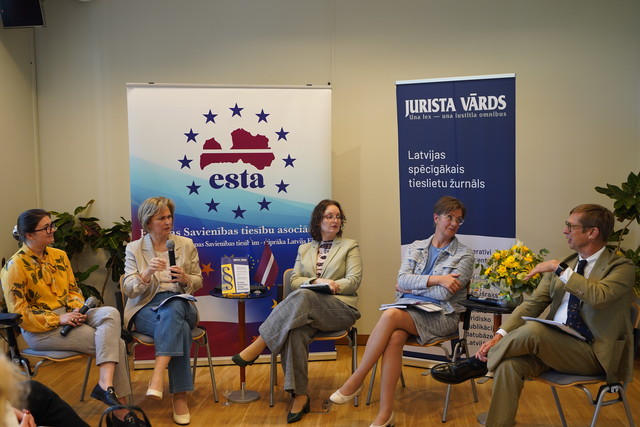 “Jurista Vārda“ un ESTA rīkotajā diskusijā: Elīna Luīze Vītola, Ineta Ziemele, Inga Reine, Laila Medina un Pēteris Zilgalvis