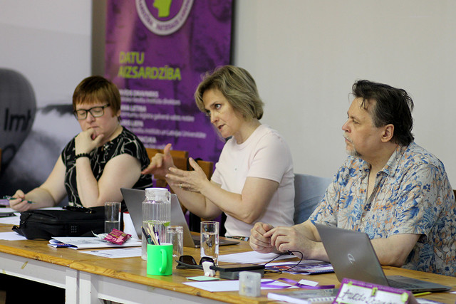 Augstākās tiesas Administratīvo lietu departamenta priekšsēdētāja senatore Anita Kovaļevska, Eiropas Savienības Tiesas tiesnese prof. Ineta Ziemele, Augstākās tiesas priekšsēdētājs Aigars Strupišs